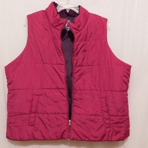 Lightweight puffy vest